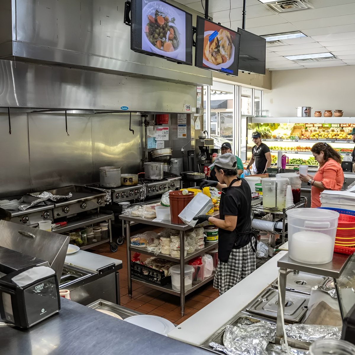 The Women Running the Kitchen